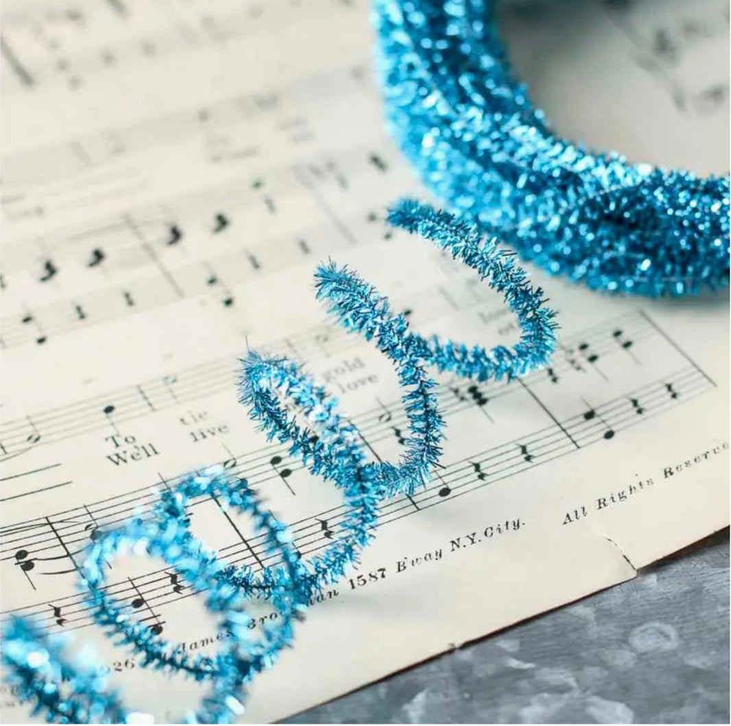 Wired Vintage Style Skinny Tinsel Garland.