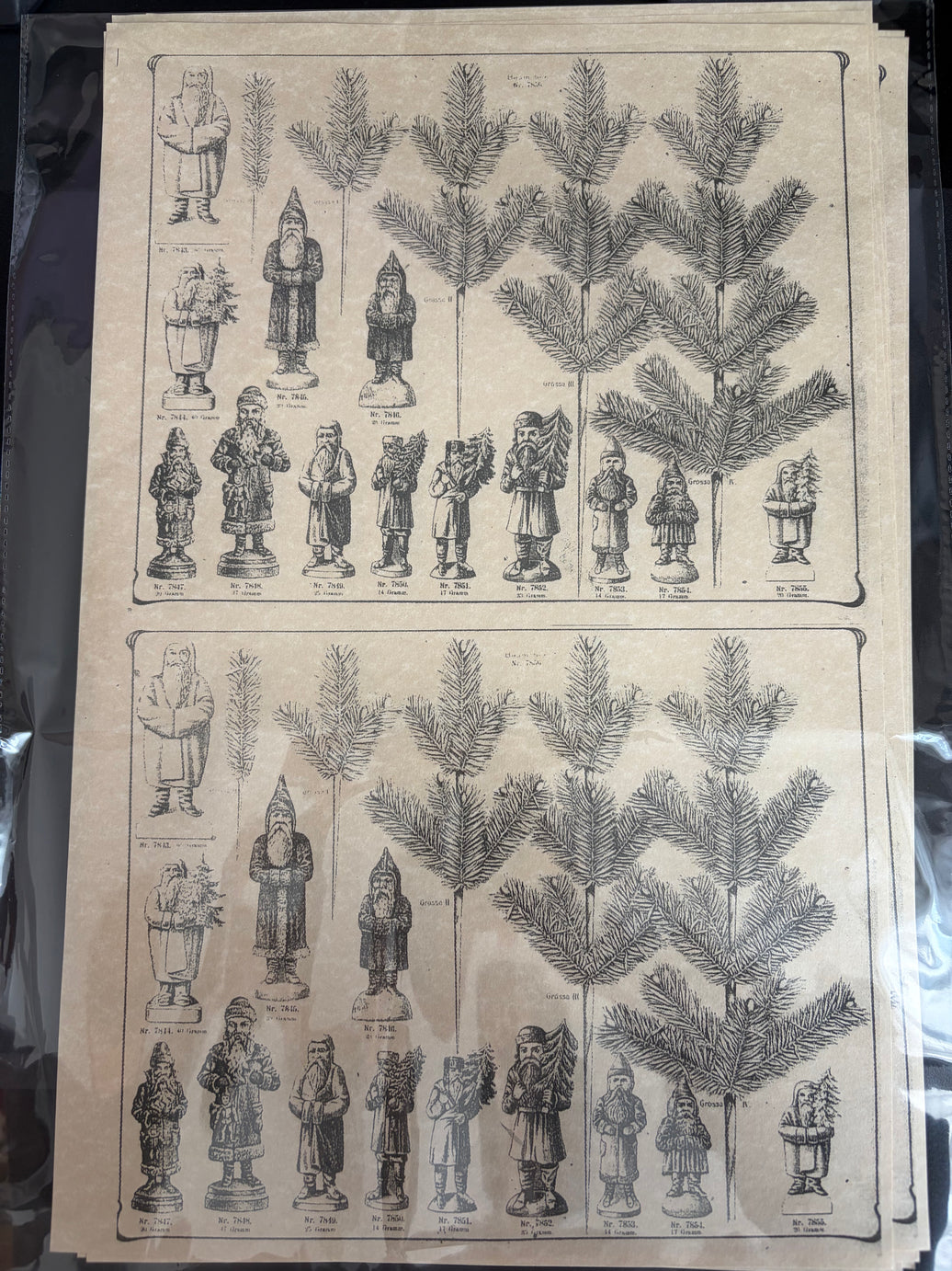 SANTA market with Trees (051) SPS84BW