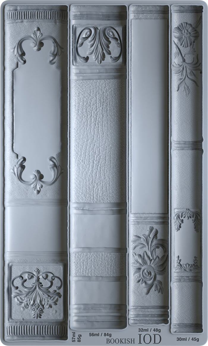 Decorative mold with bookshelf design patterns on a gray background