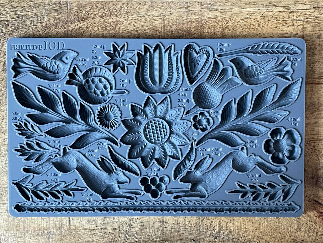PRIMITIVE IOD Décor Mould