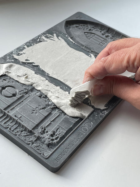 Hidden Hollow IOD Décor Mould