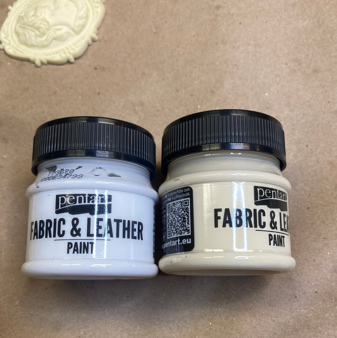 Pentart 50ml Gold Fabric & Leather Craft Paint - TH Decor