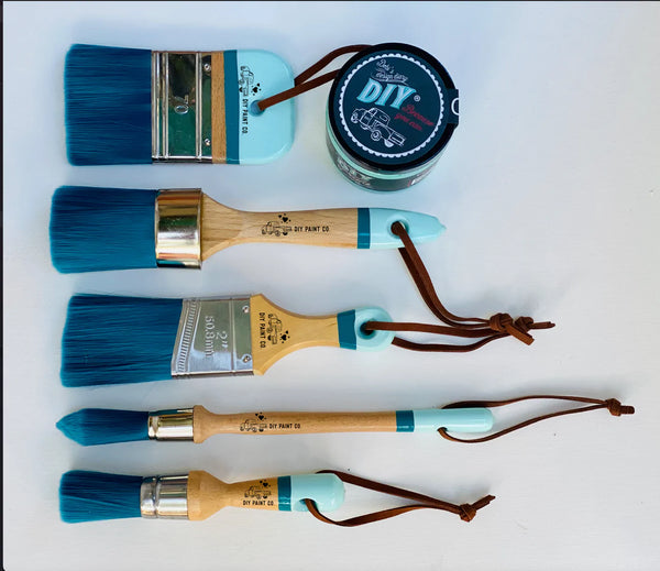 Debi’s DIY Brushes