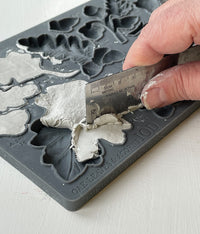 Oak Leaves and Acorns IOD Décor Mould