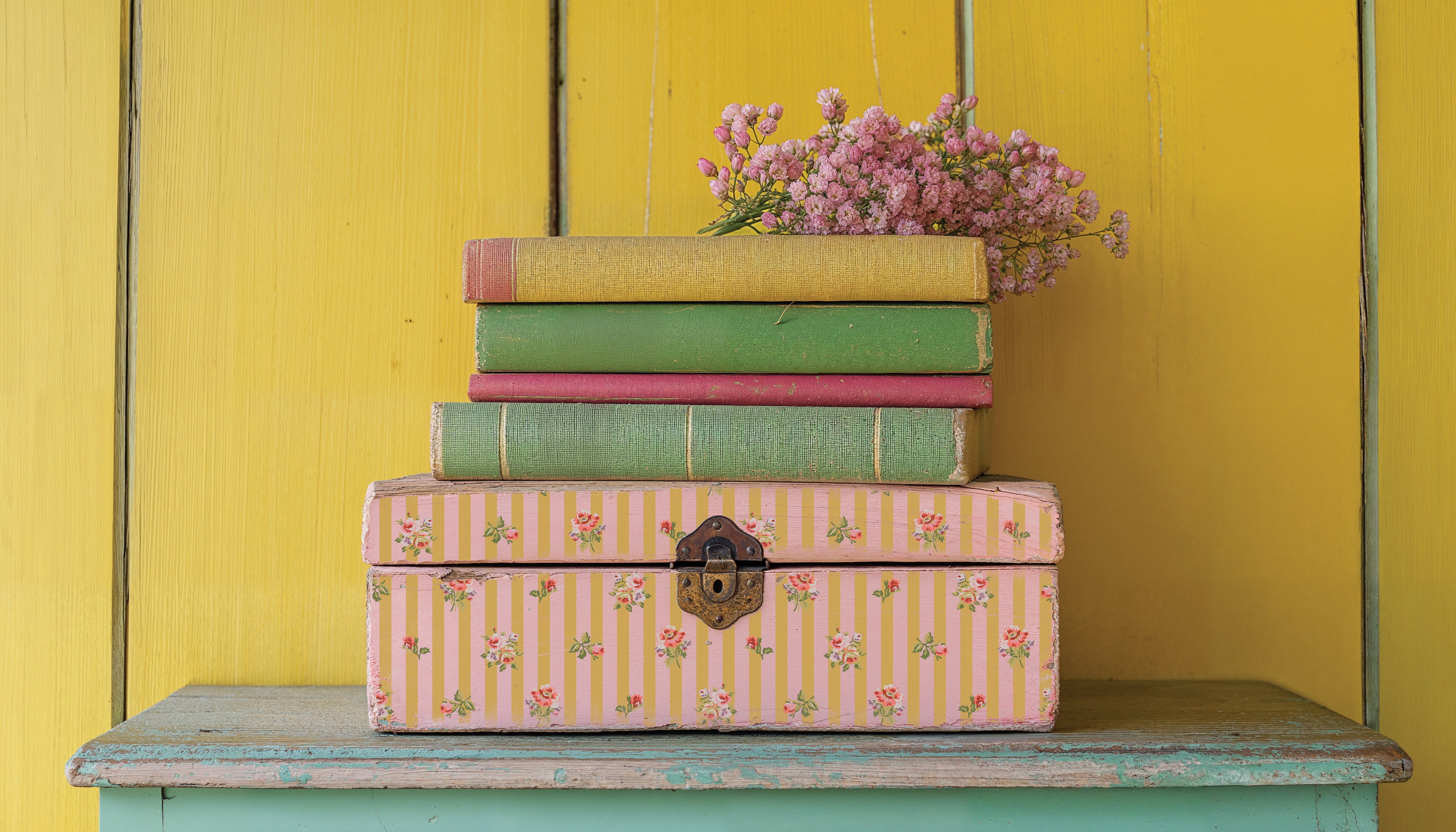 Ditsy Blooms IOD Paint Inlay 12x16 Pad