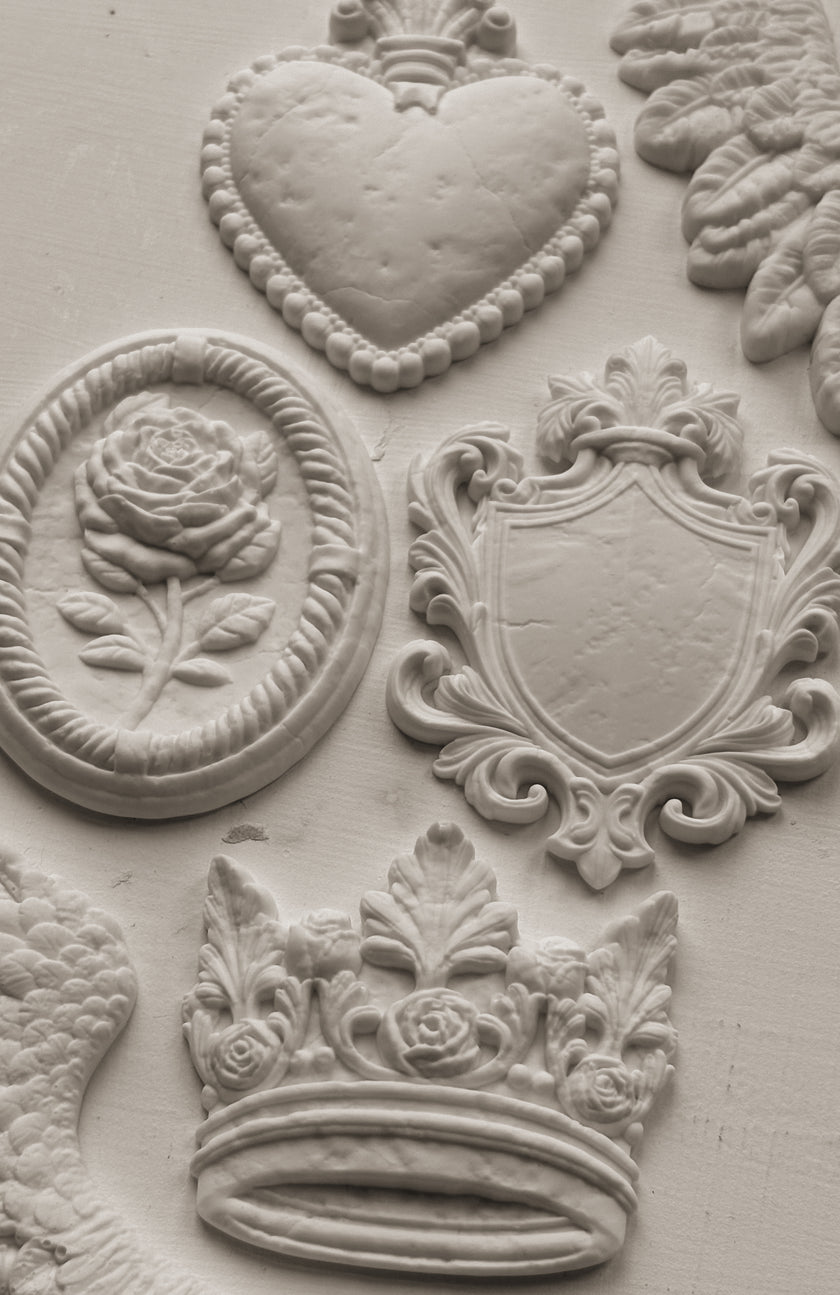 Heraldry 6x10 IOD Mould