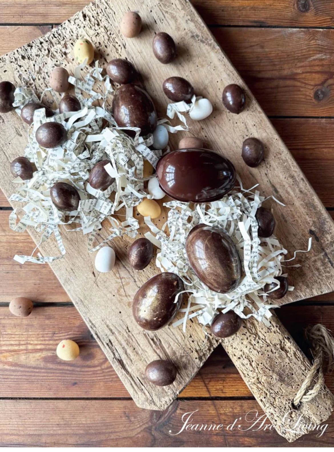 Jeanne d'Arc Living - Issue #2, 2025