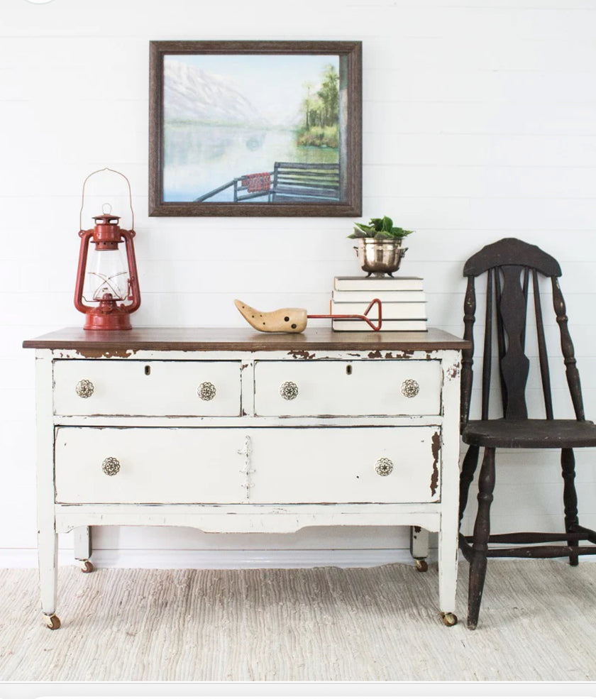 Champlain Homestead House Milkpaint