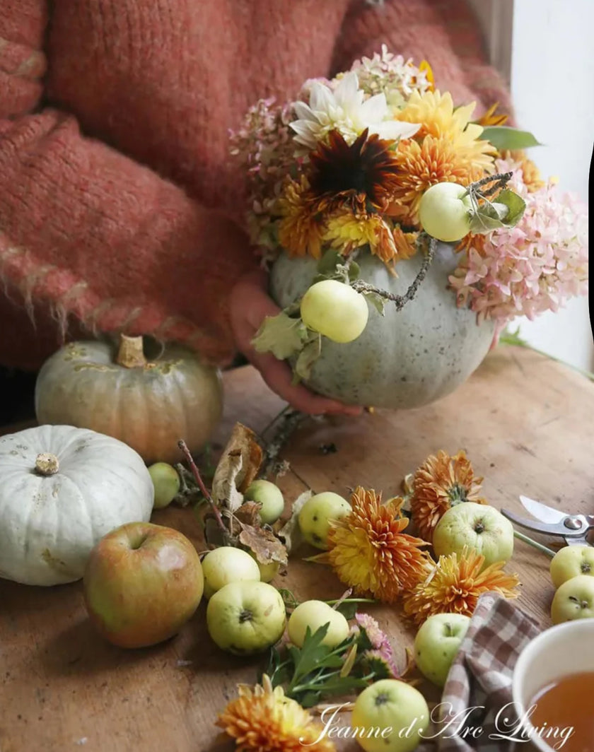 Jeanne d'Arc Living - Issue #6 2025