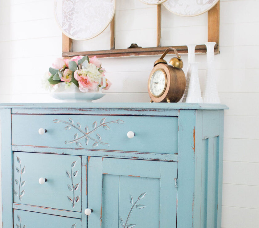 Loyalist Homestead House Milkpaint