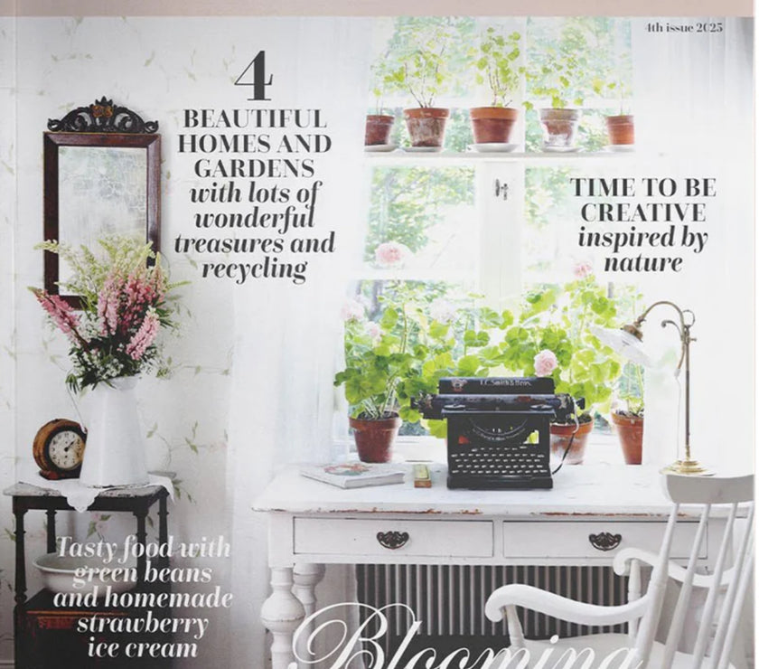 Jeanne d'Arc Living - Issue #4, 2025