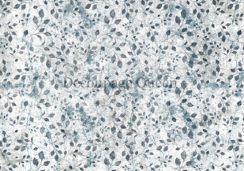 Dainty and the Queen Light Floral