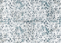 Dainty and the Queen Light Floral