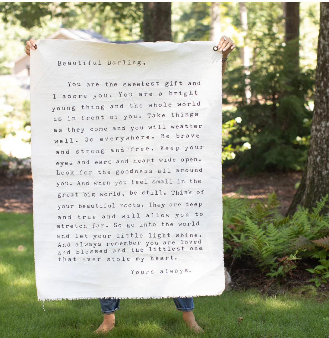 Wall Tarp “beautiful darling”