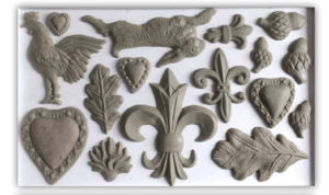 Fleur de Lis IOD Décor Mould