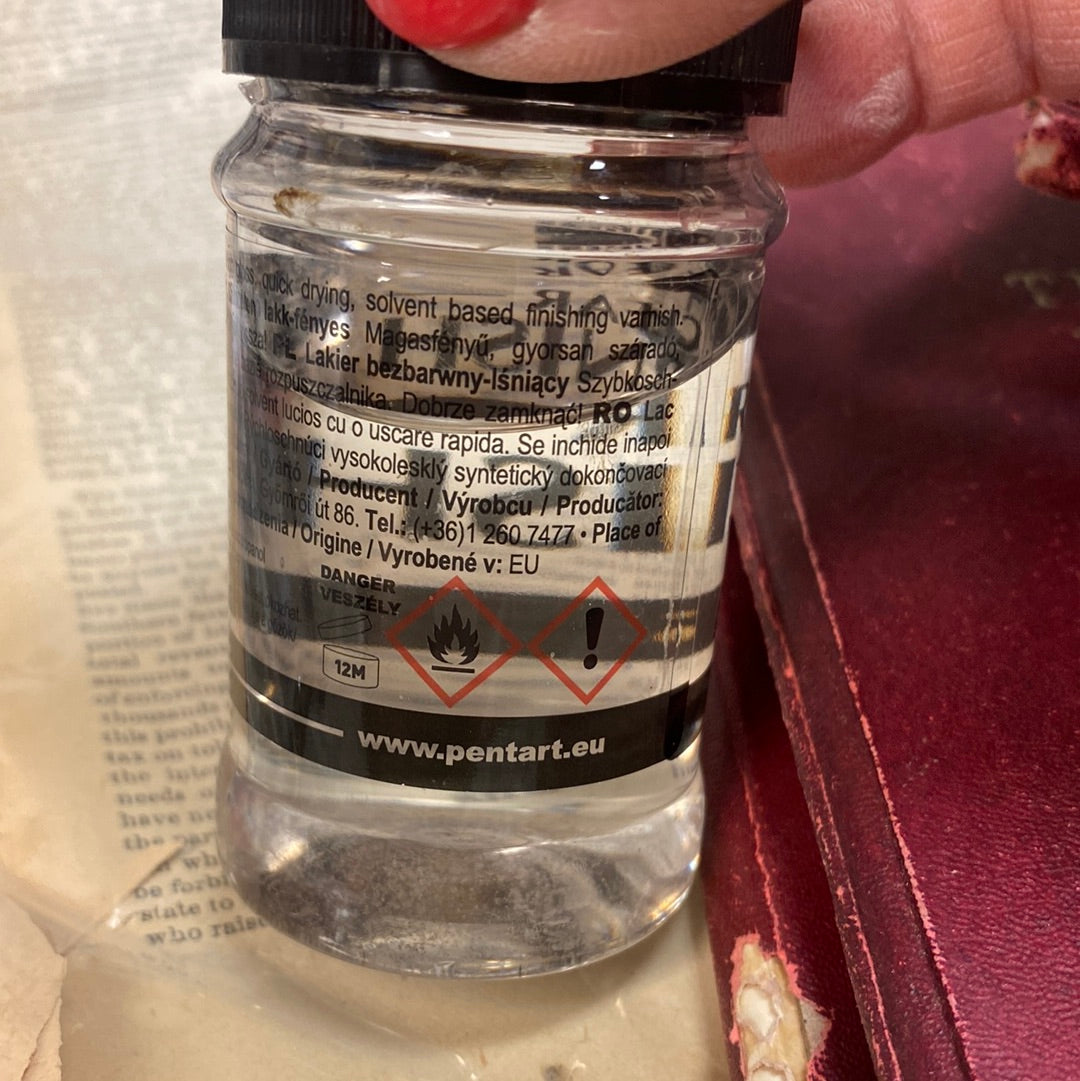 Pentart Solvent Varnish