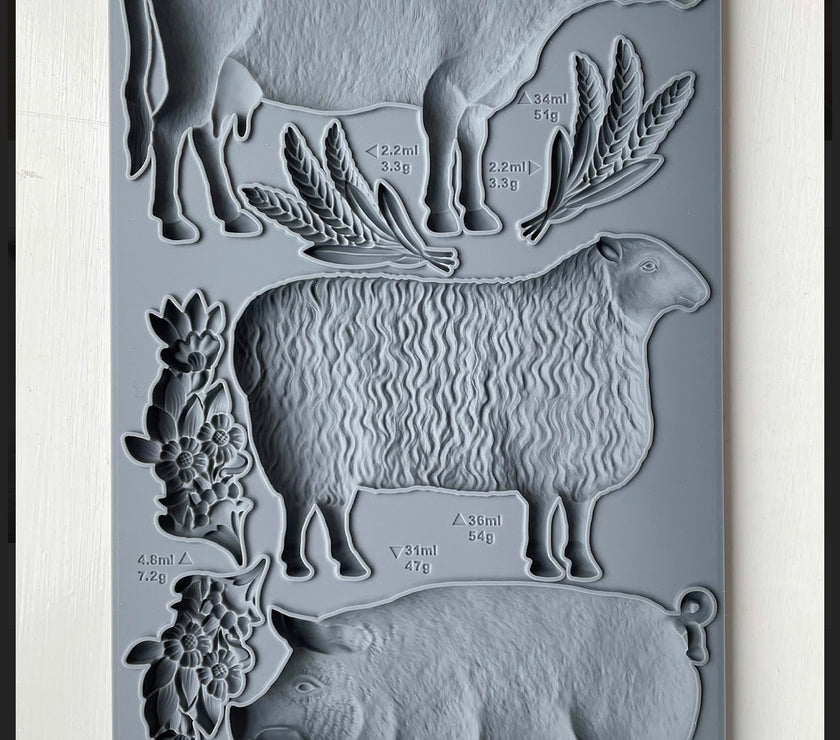 Village Market IOD Décor Mould