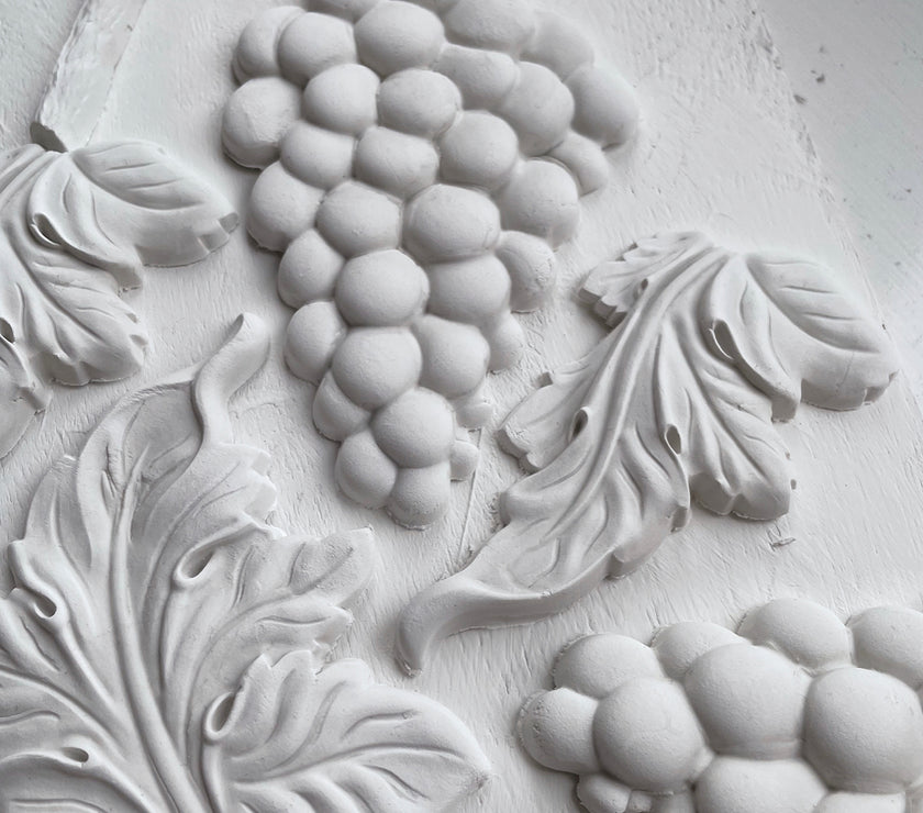 Grapes IOD Décor Mould (DISCONTINUED)