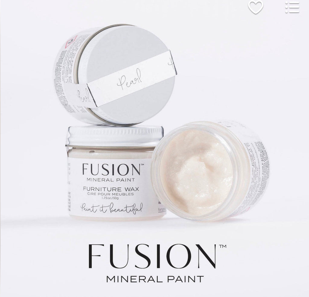 Fusion Ageing Furniture Wax - 1.7 oz (50g) and 7 oz (200g) @ The Painted  Heirloom