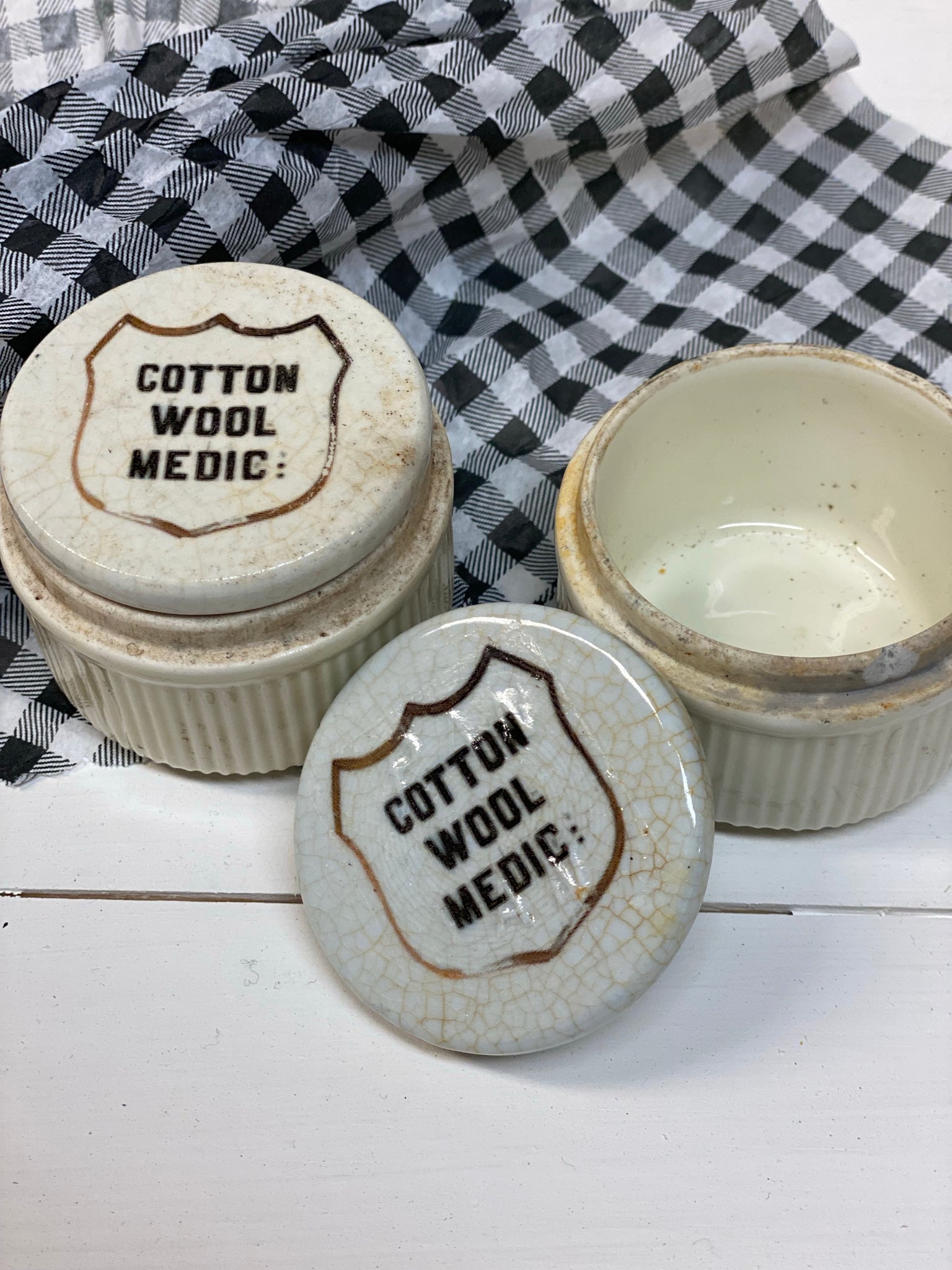 Cotton Wool Medic French Pot