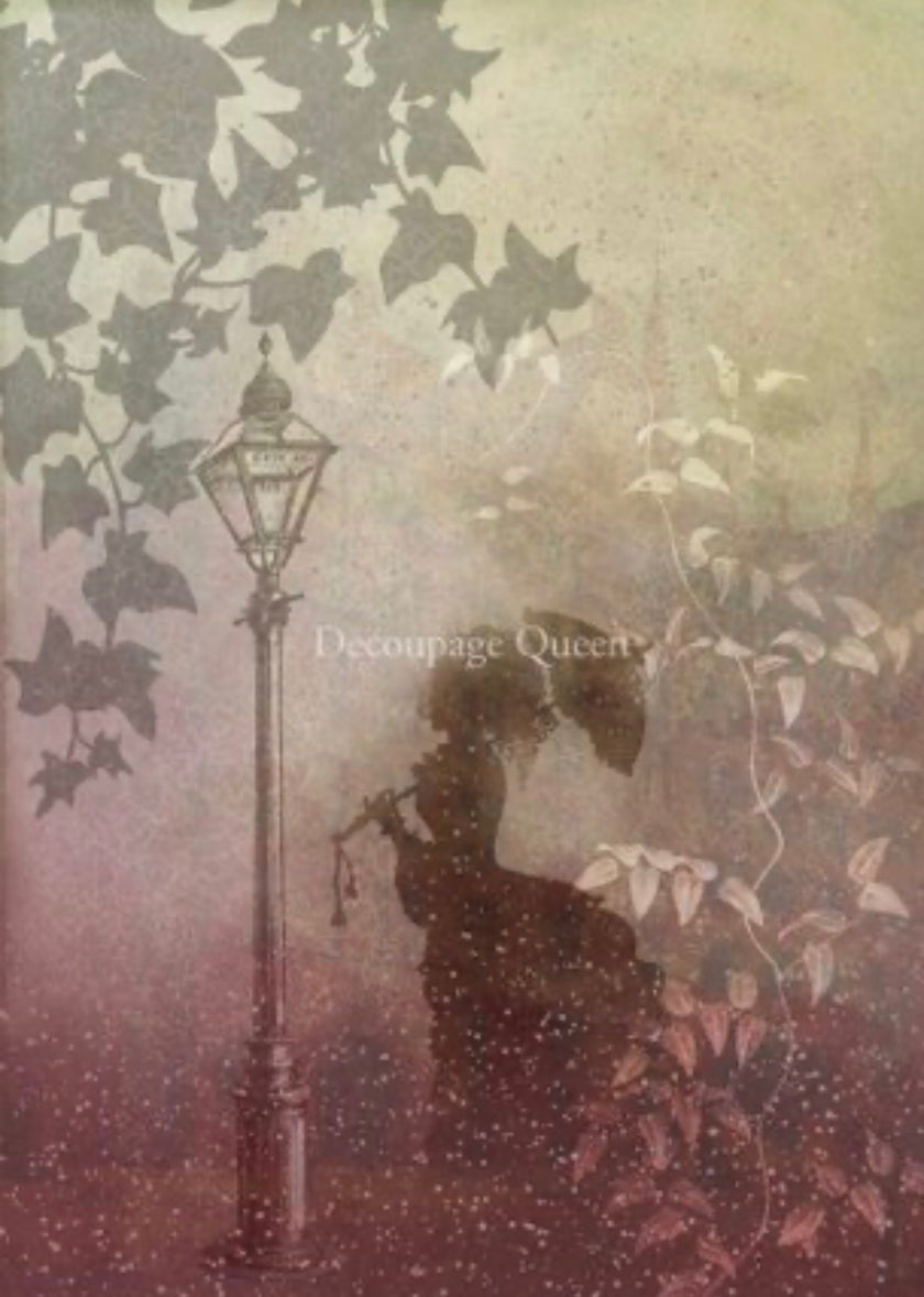 Dainty and the Queen Through the Mist