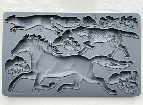 Horse and Hound IOD Décor Mould
